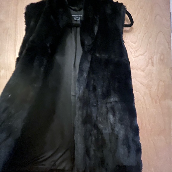 French Connection Rabbit Fur Vest, Size 6 - Picture 5 of 5